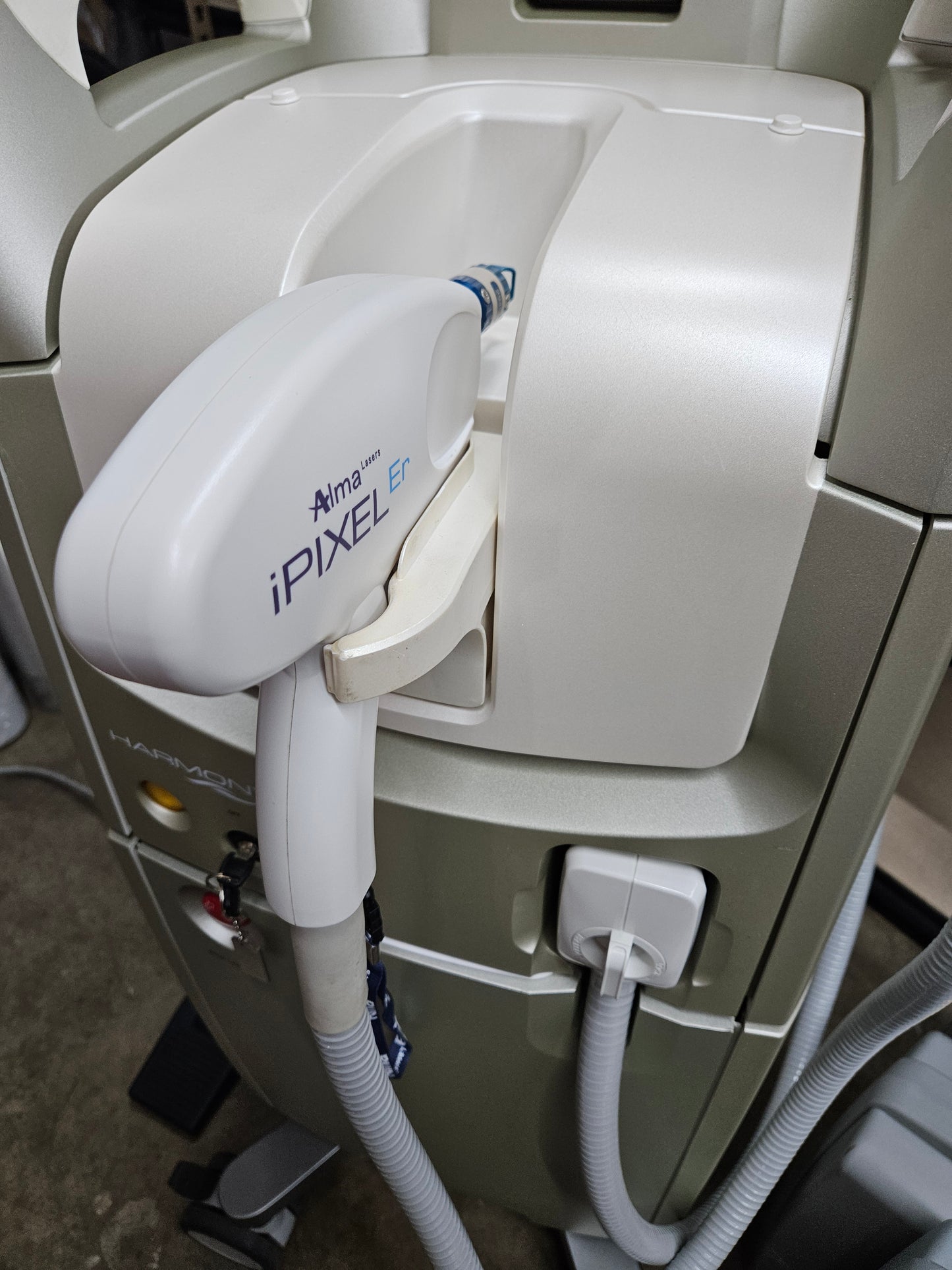 Certified Pre-Owned Alma Harmony XL System with SHRPRO, DyeVL, iPixel Handpieces