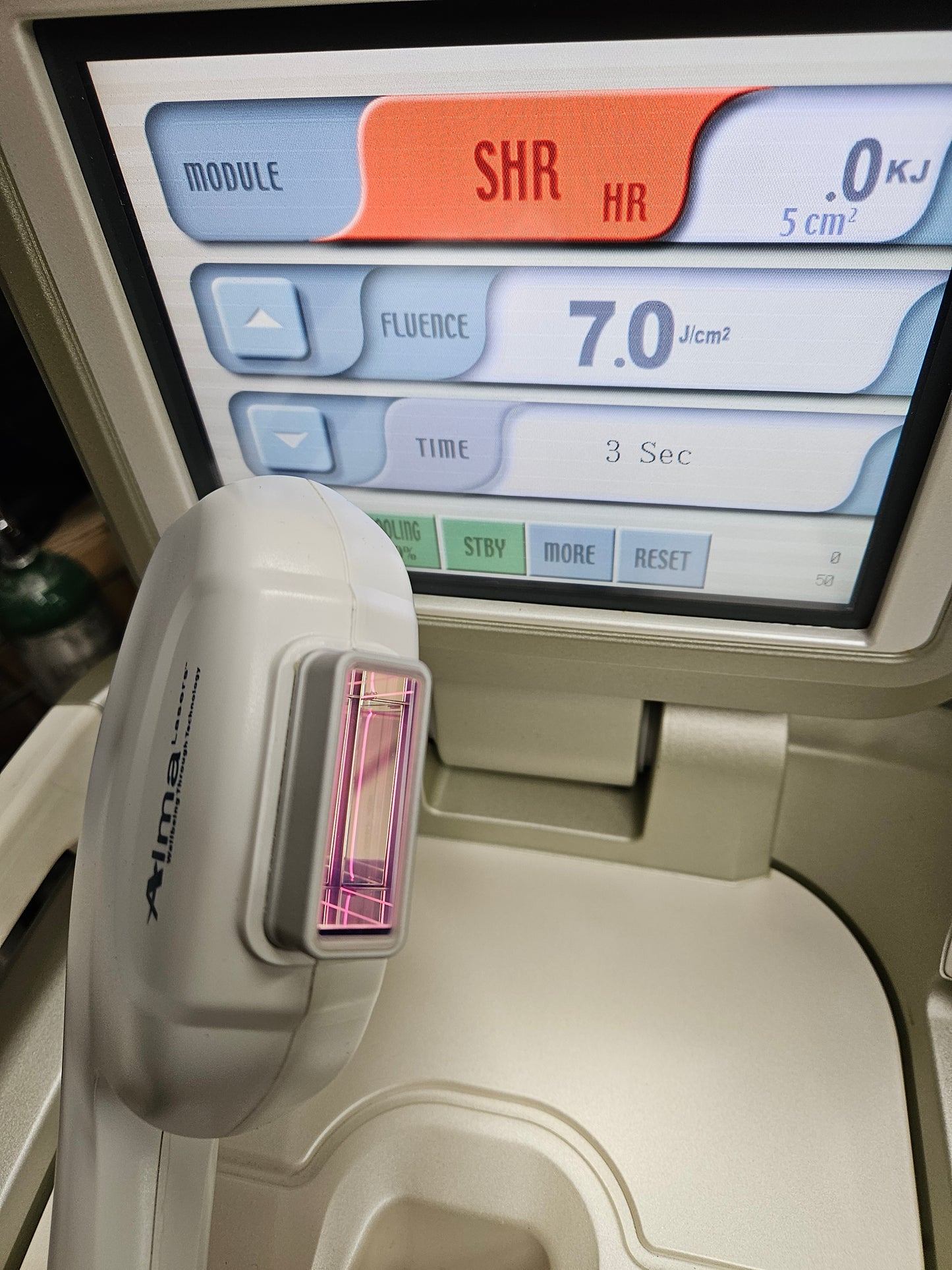 Certified Pre-Owned Alma Harmony XL System with SHRPRO, DyeVL, iPixel Handpieces