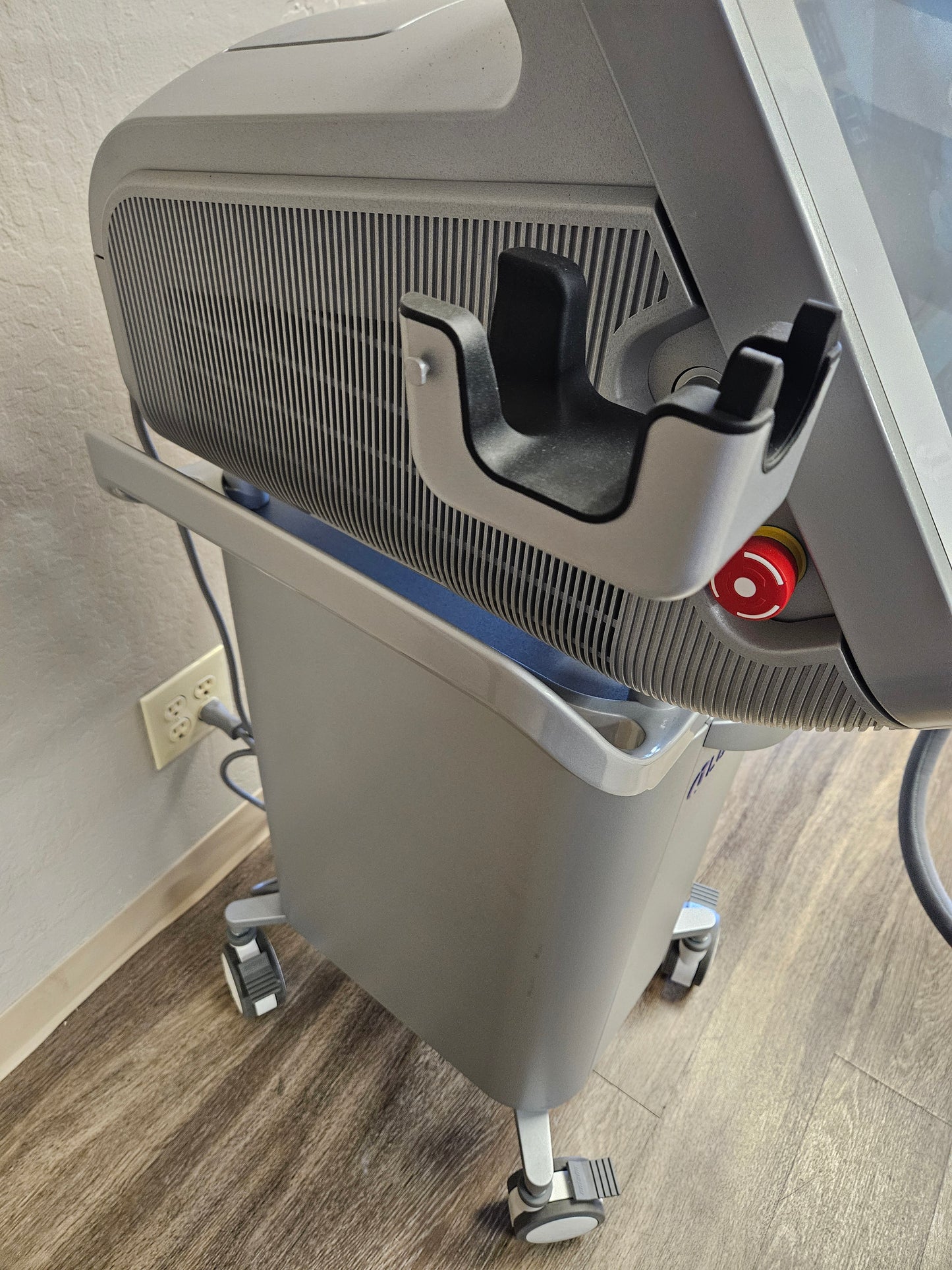 Lumenis LightSheer Quattro
