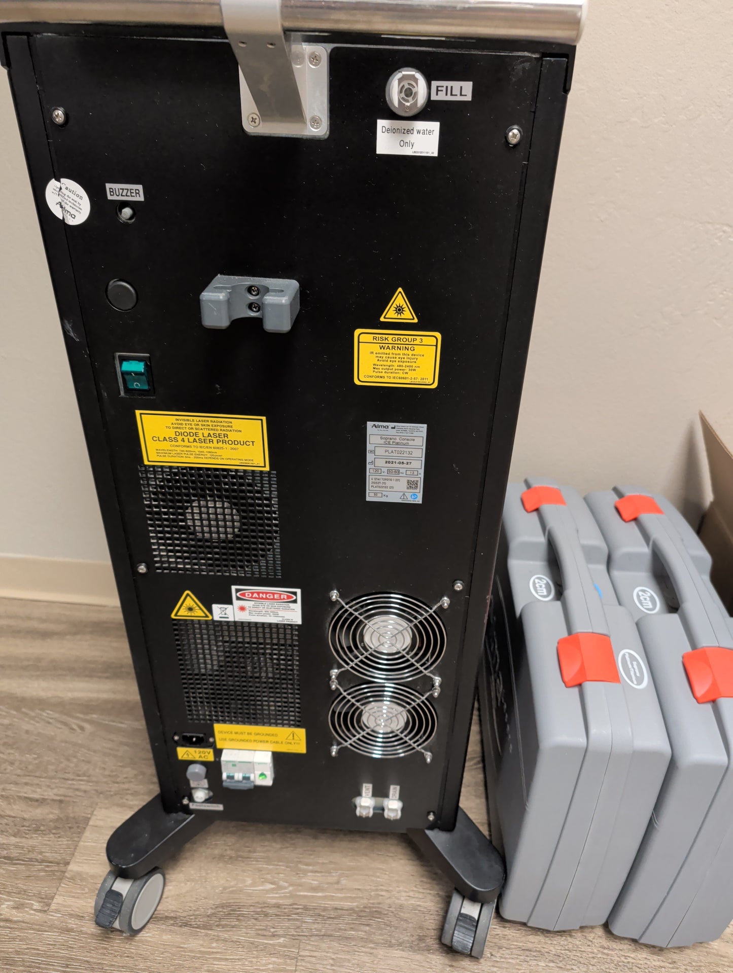 2021 Alma Soprano ICE Platinum w/ 3D Handpiece (755/810/1064nm) And 810nm HP -Low Use