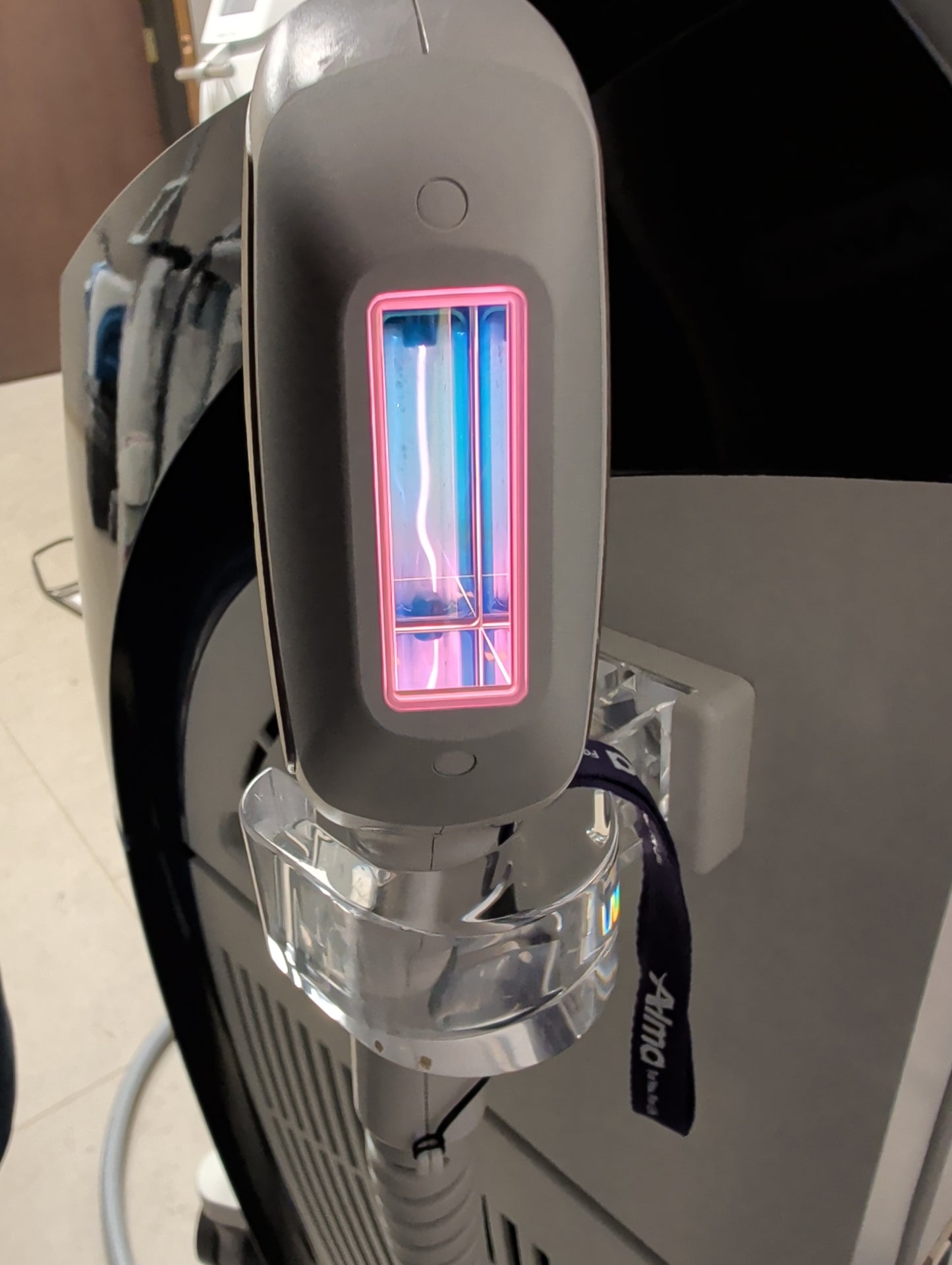2016 Alma Lasers HARMONY XL PRO with DyeVL, SHRPRO, and Clearlift