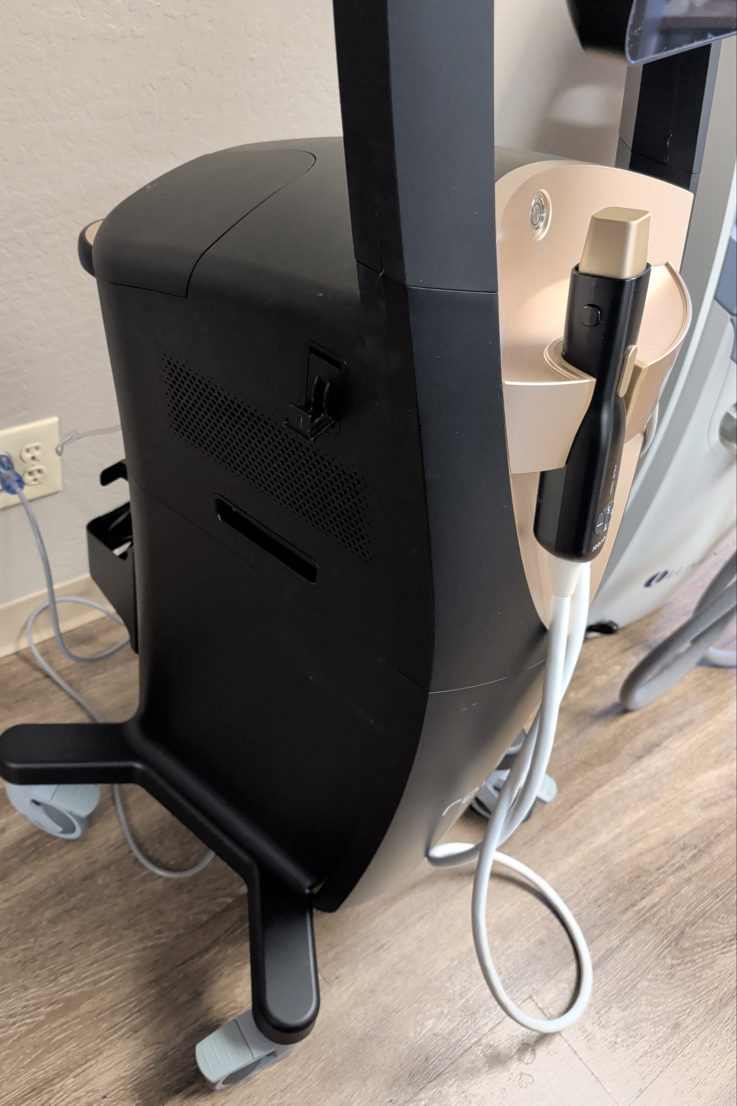 2023 Jeisys Denza/Reveal RF Device