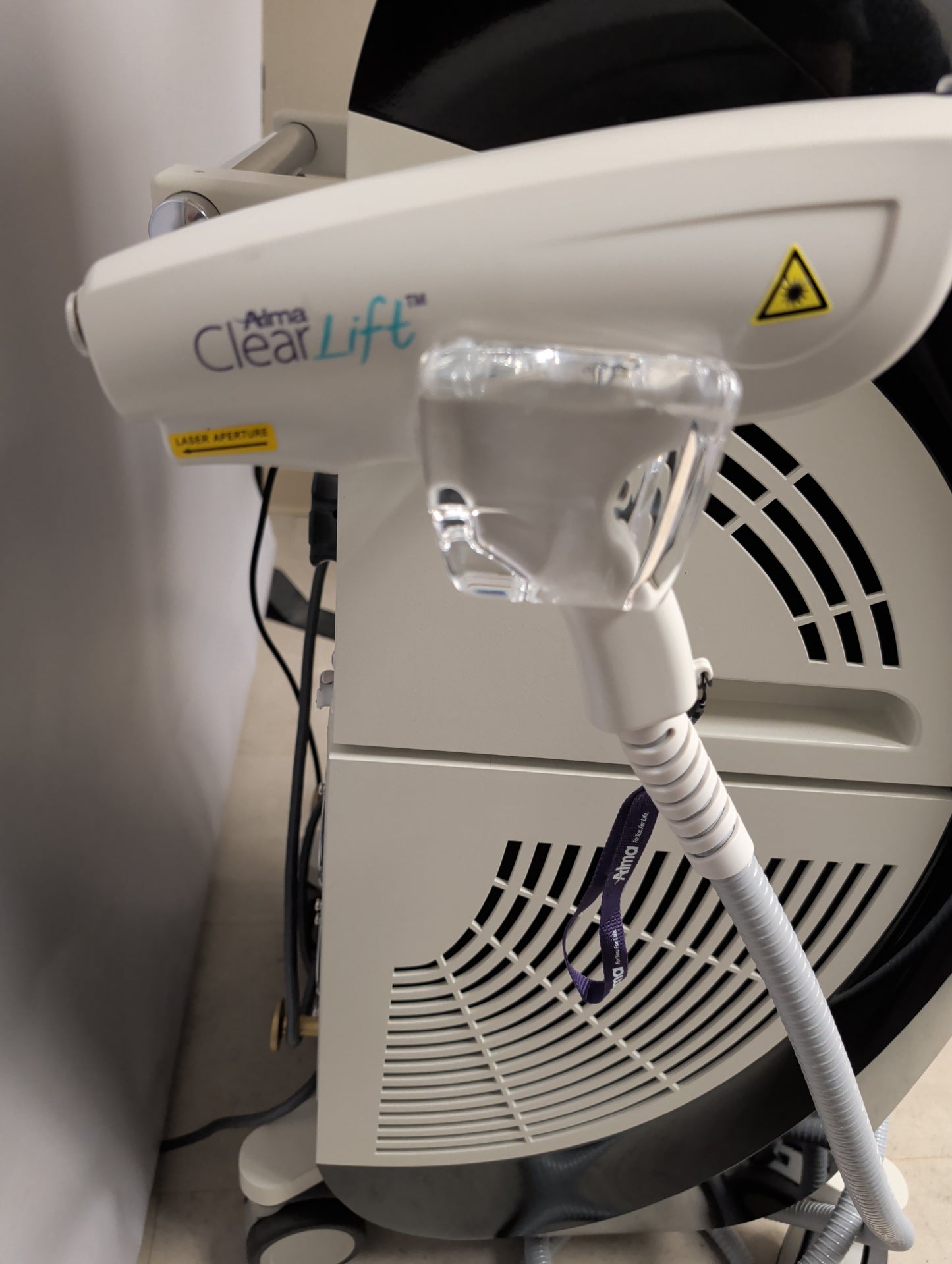2025 Alma HARMONY XL PRO with DyeVL and Clearlift