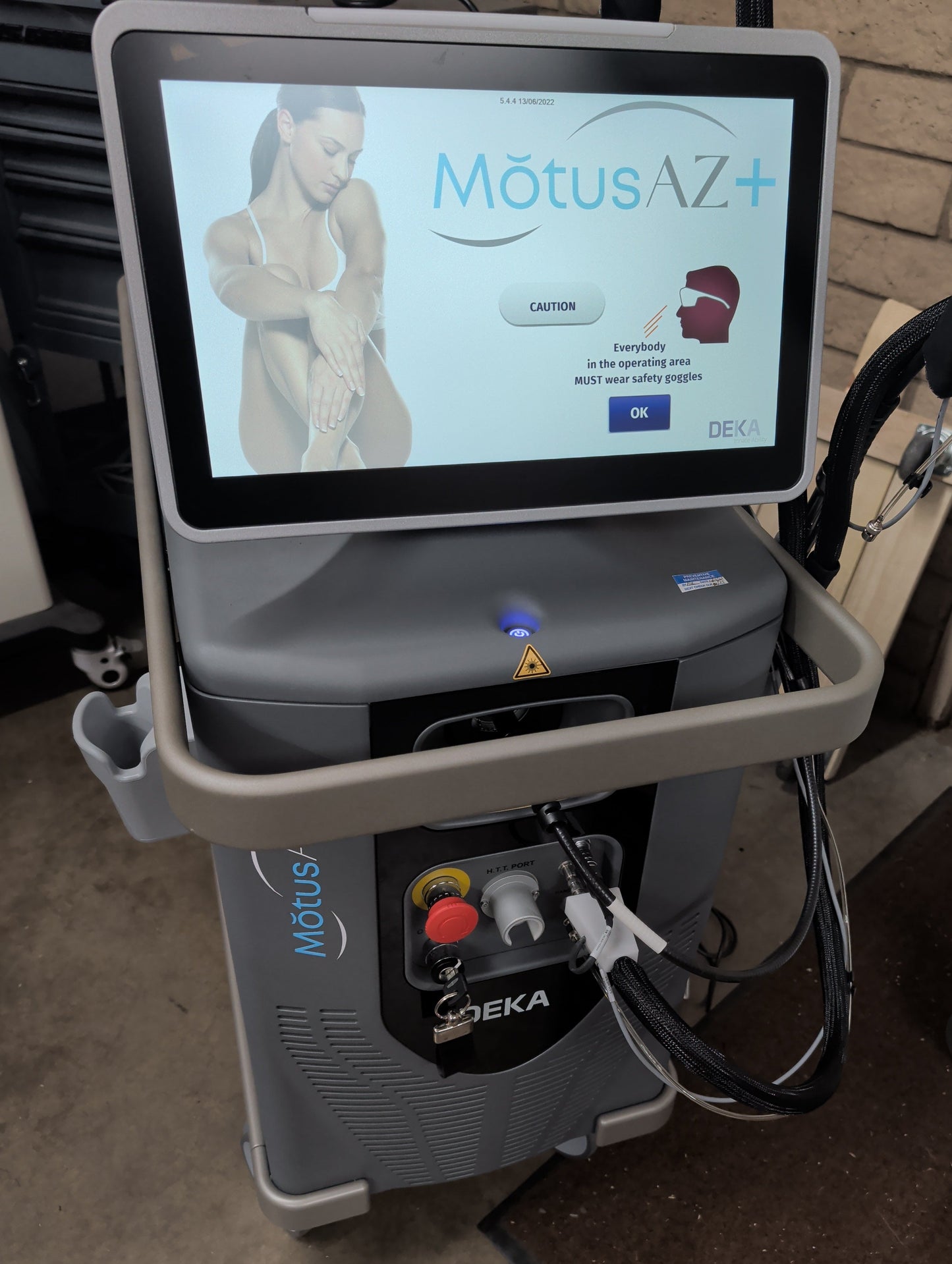 2023 DEKA Motus AZ+ Hair Removal and Vascular Treatments